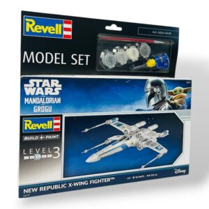 Model Set tar Wars: The Mandalorian and Grogu New Republic X-Wing Fighter